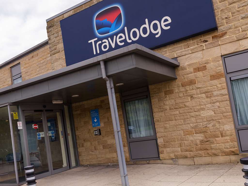 Travelodge Leeds Bradford Airport Exteriör bild